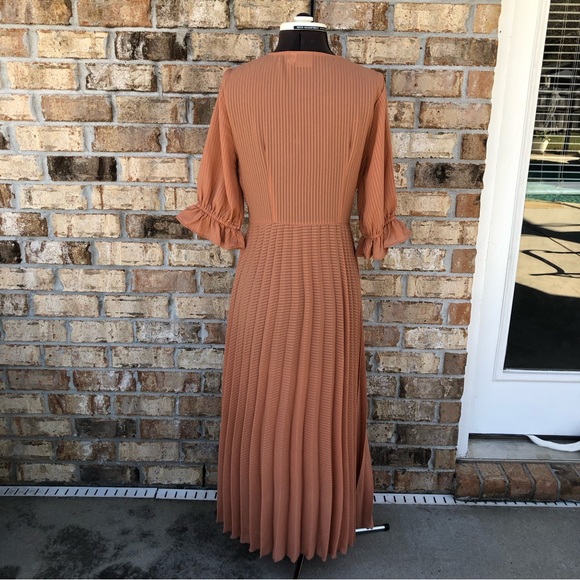 ASOS DESIGN Pleated In Self Stripe With Coconut Button Peach Wrap Midi Dress  10 - Picture 12 of 16